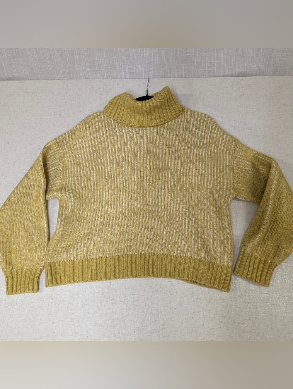 Old Navy Yellow Turtleneck Knit Sweater Mabel Mora Cozy M